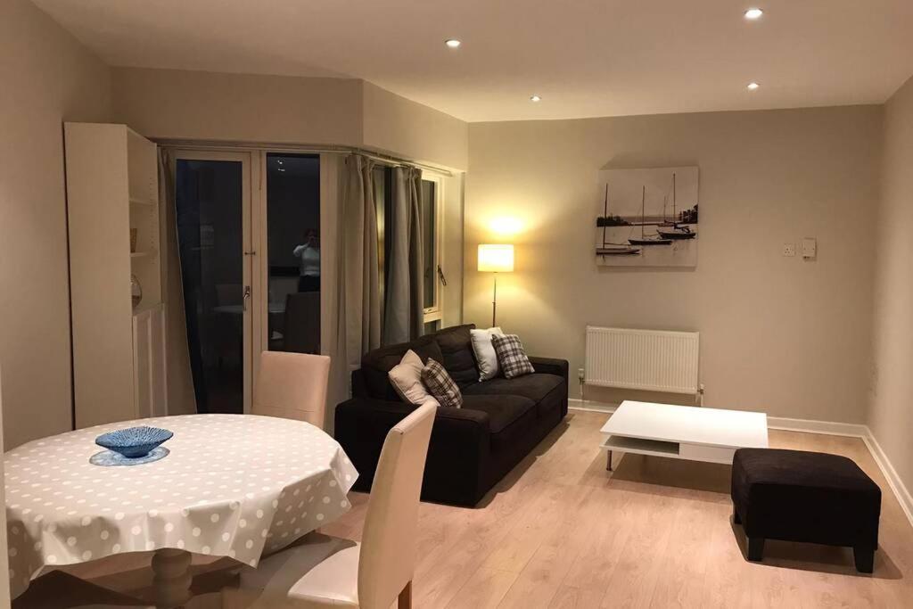2 Bedroom Spacious And New City Centre Apartment Dublino Esterno foto